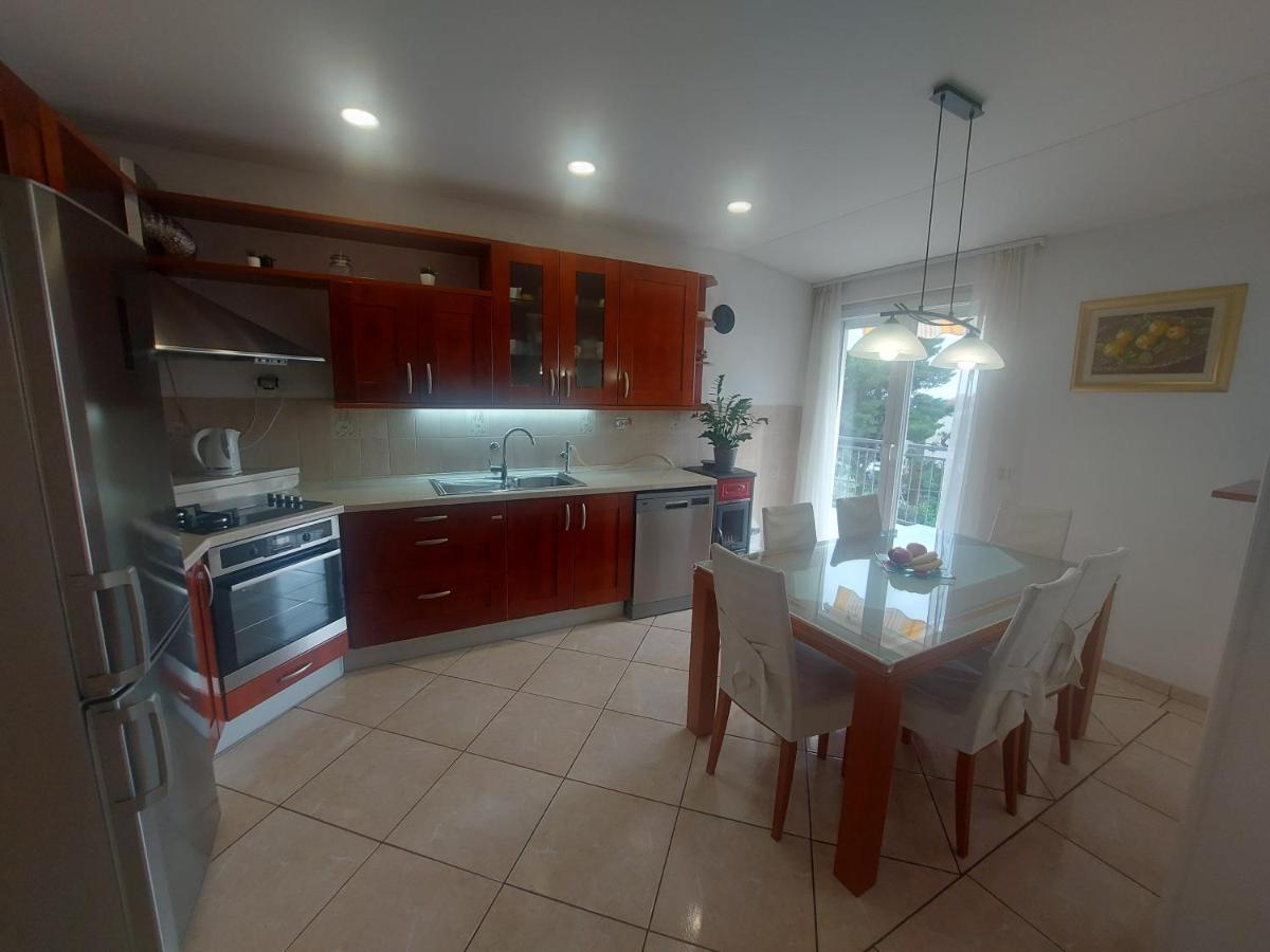 Apartman Mb Podstrana Exterior foto